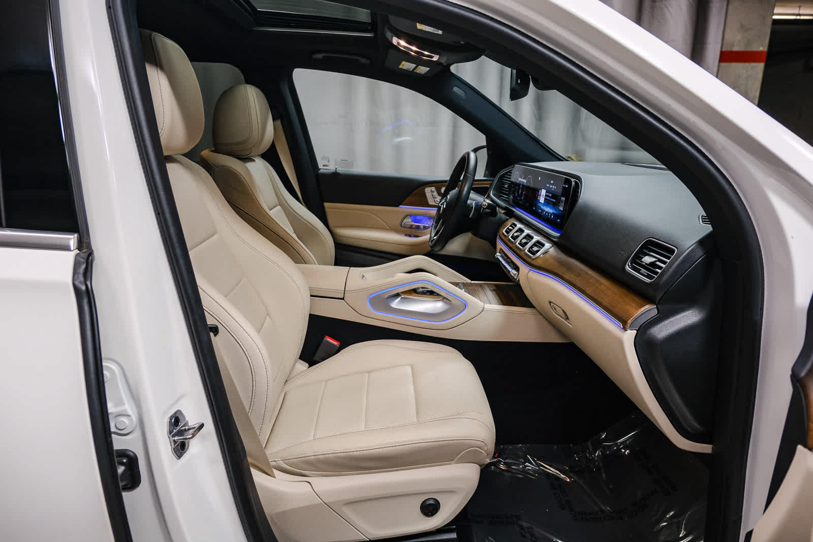 Certified 2024 Mercedes-Benz GLE 350 4MATIC image 22