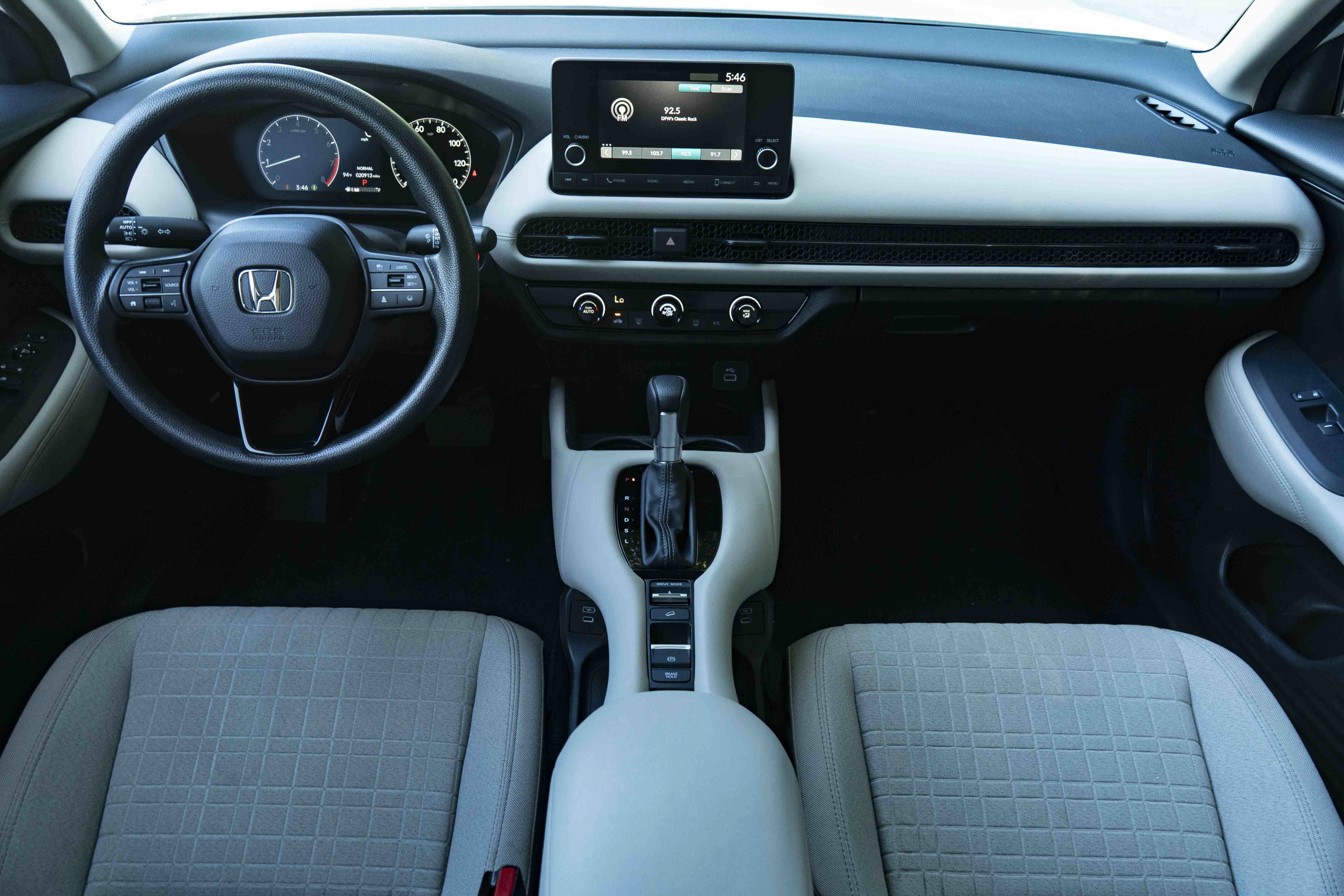 Used 2024 Honda HR-V LX image 26
