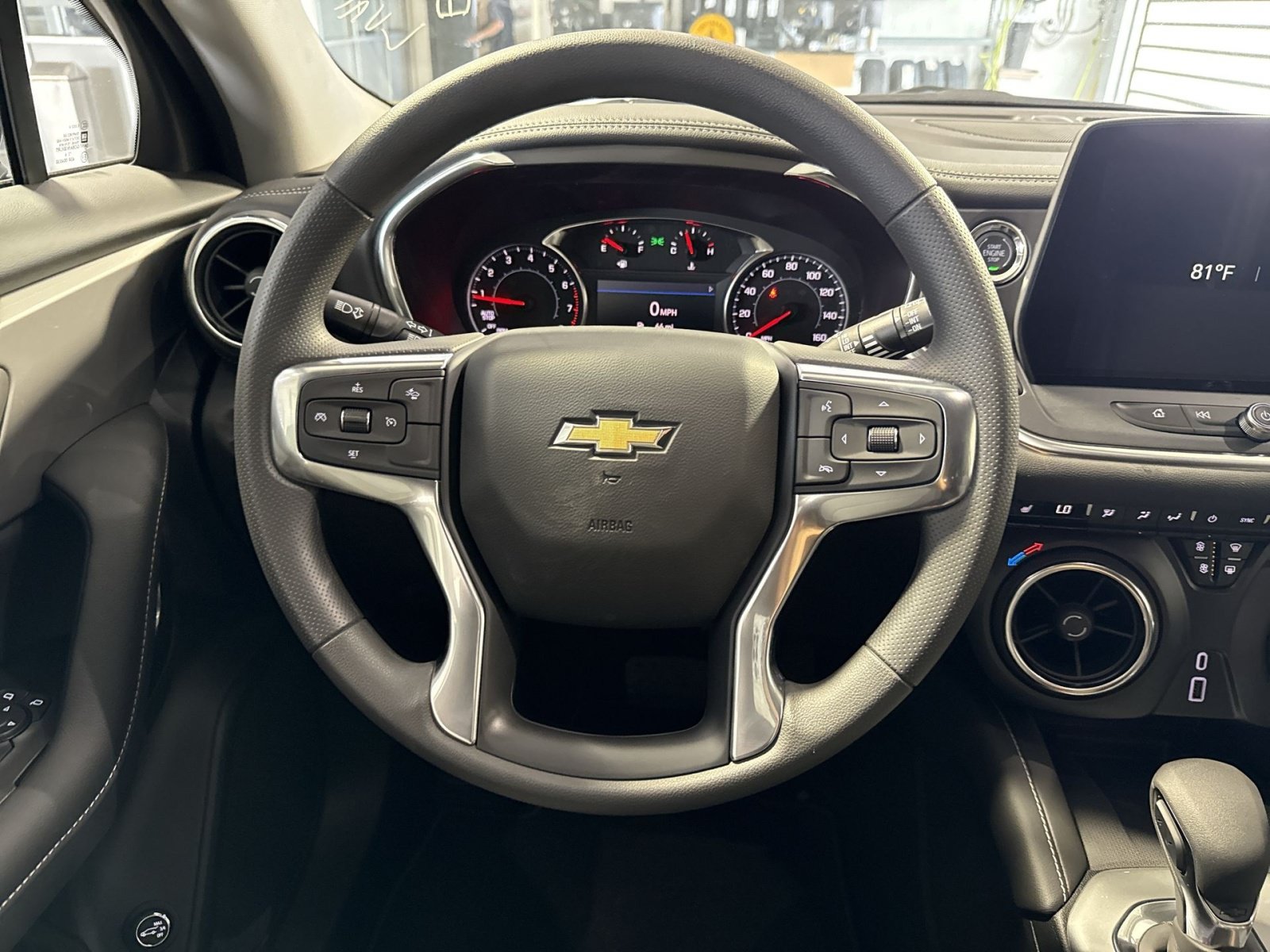 New 2026 Chevrolet Blazer LT w/ Convenience Package FWD image 17