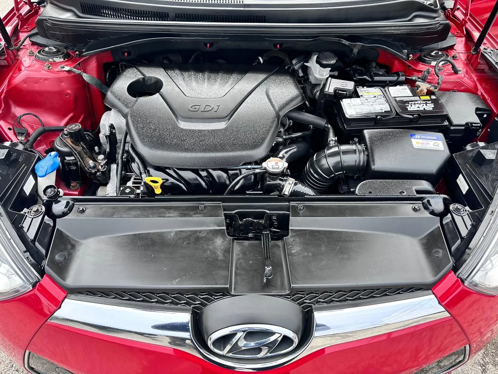 Used 2017 Hyundai Veloster Value Edition FWD image 20