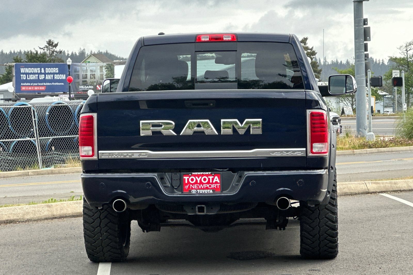 Used 2017 RAM 1500 Limited AWD/4WD image 5