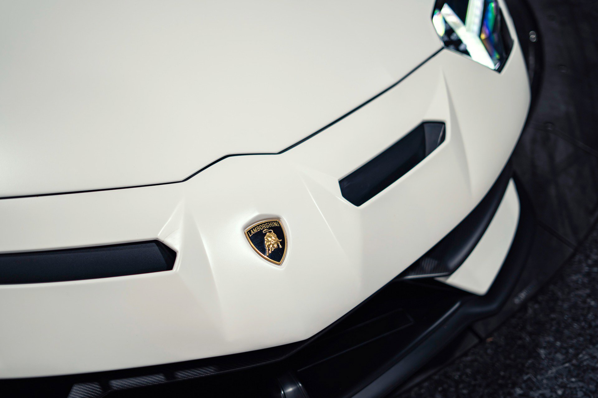 Used 2020 Lamborghini Aventador SVJ AWD/4WD image 50