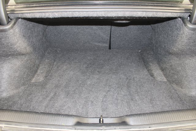 Used 2020 Dodge Charger SXT w/ Blacktop Package image 17