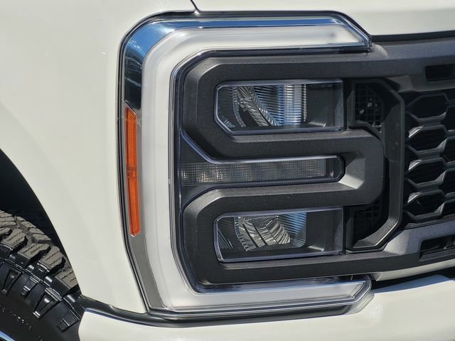 Used 2023 Ford F250 Lariat w/ Lariat Ultimate Package image 13