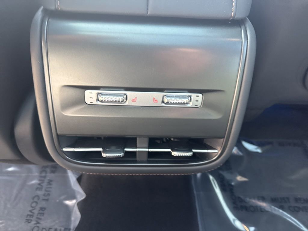 Used 2024 Lincoln Nautilus Reserve w/ Equipment Group 203A image 21