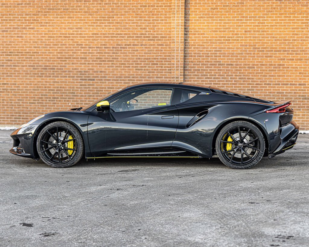New 2026 Lotus Emira SE image 6