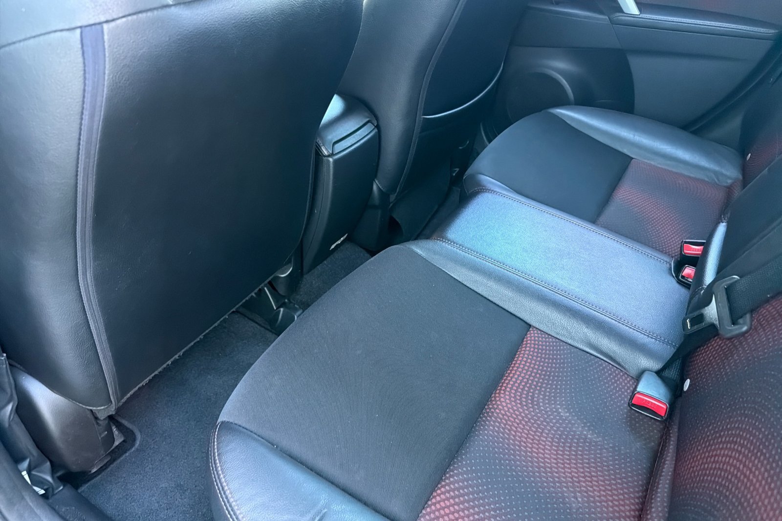 Used 2012 MAZDA MAZDA3 Touring FWD image 14