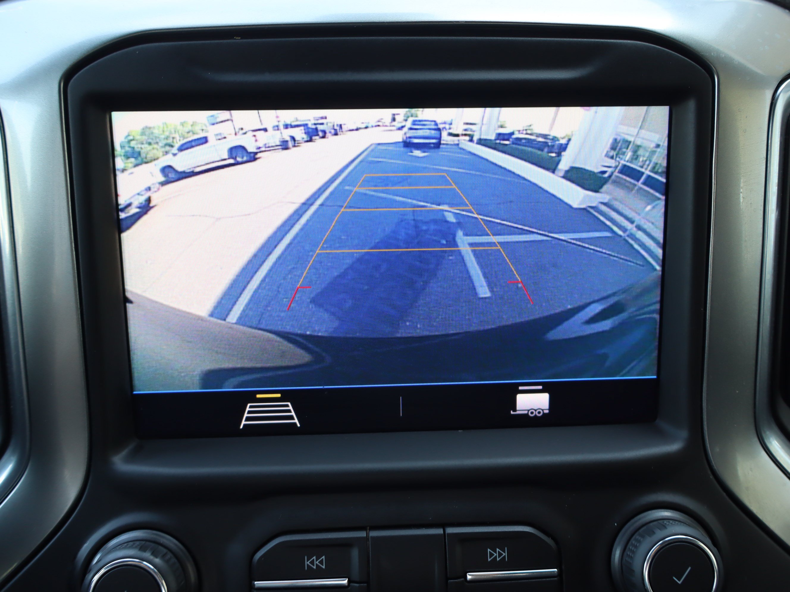 Used 2021 Chevrolet Silverado 1500 LT Trail Boss w/ Bed Protection Package AWD/4WD image 26