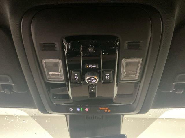 Certified 2026 Chevrolet Suburban High Country image 22