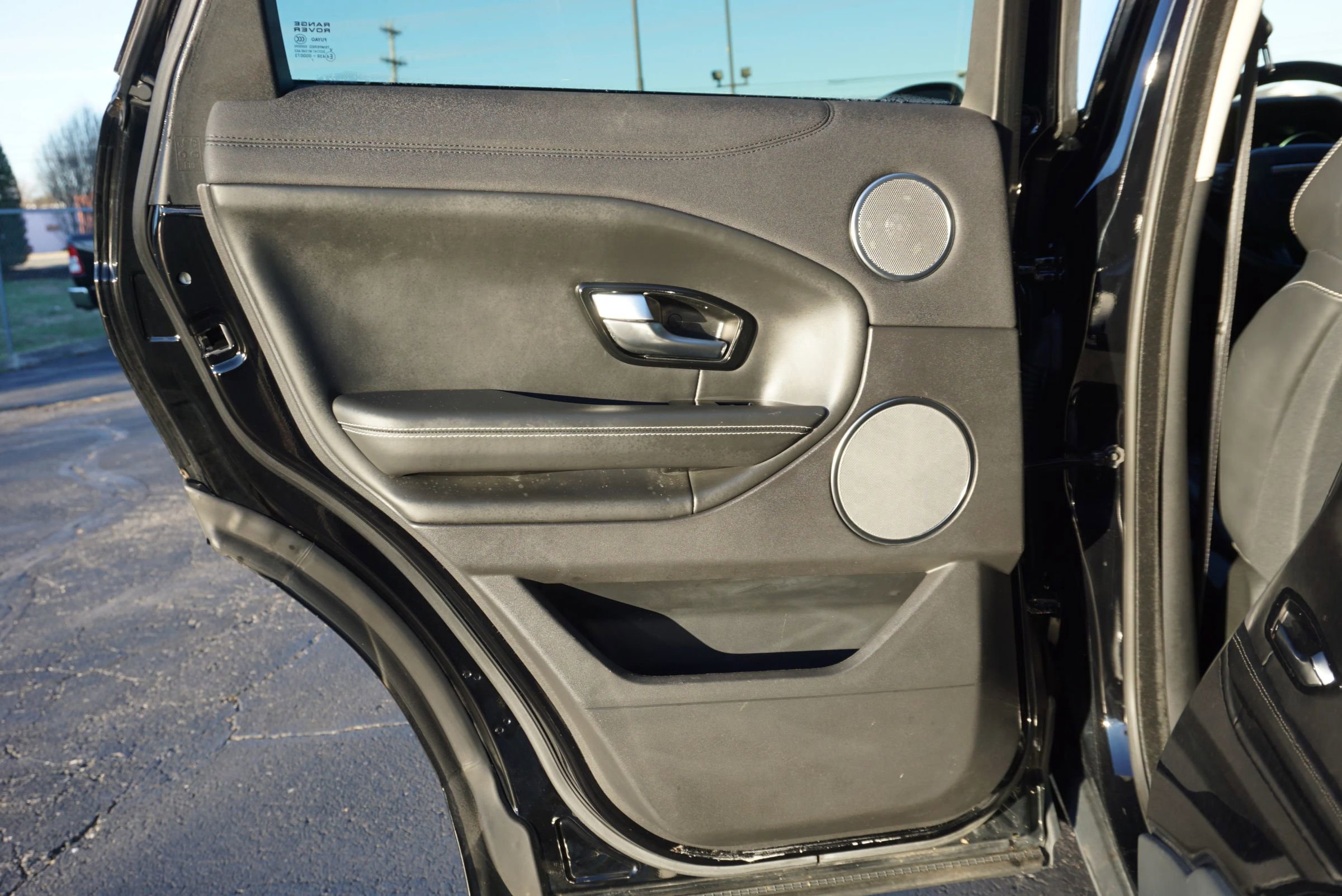 Used 2018 Land Rover Range Rover Evoque HSE AWD/4WD image 13