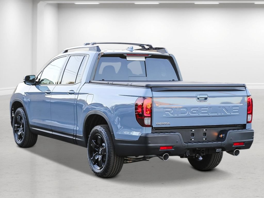 New 2026 Honda Ridgeline Black Edition image 2