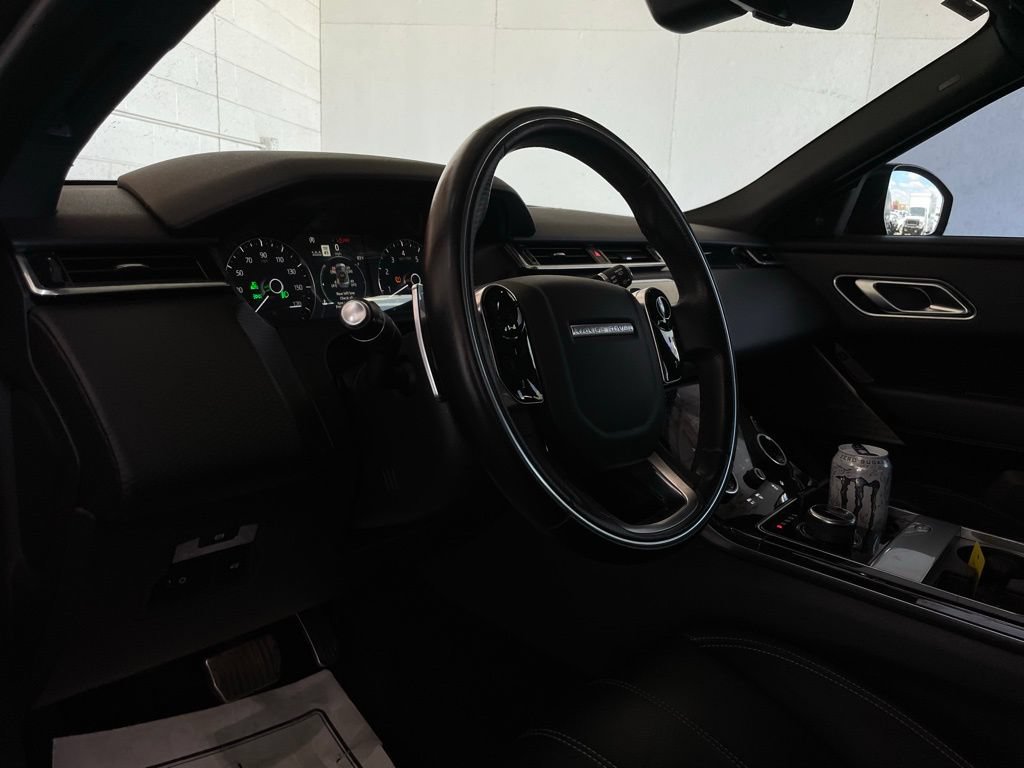 Used 2020 Land Rover Range Rover Velar R-Dynamic S AWD/4WD image 11