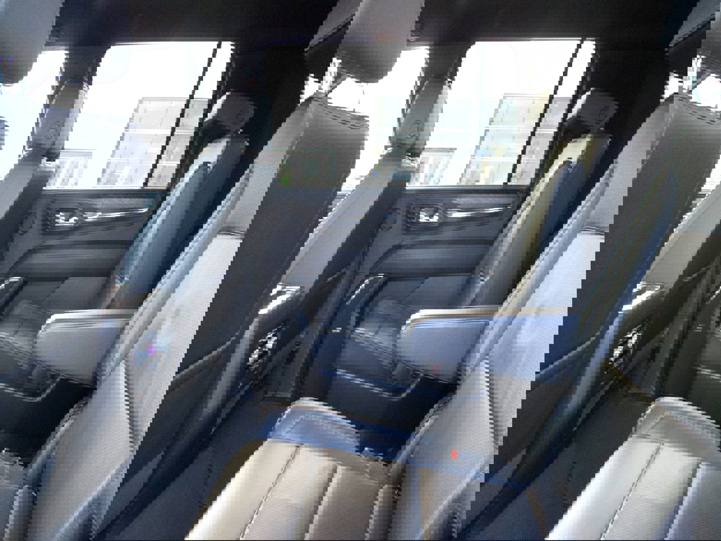 Used 2022 GMC Yukon XL Denali w/ Max Trailering Package image 38