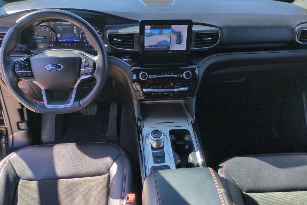 Used 2022 Ford Explorer ST-Line image 15