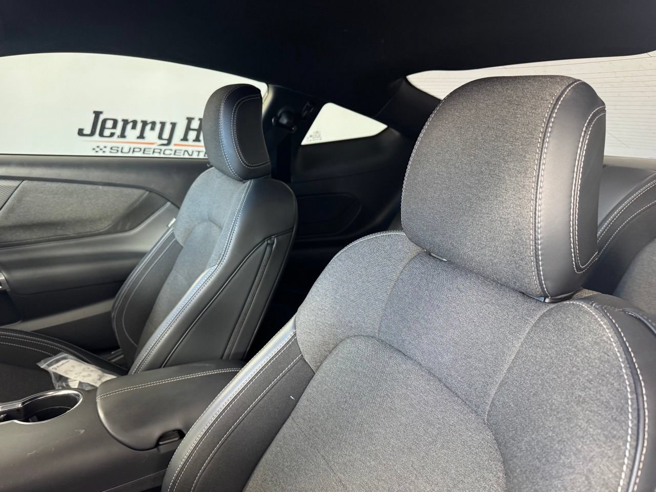 Used 2025 Ford Mustang GT RWD image 10