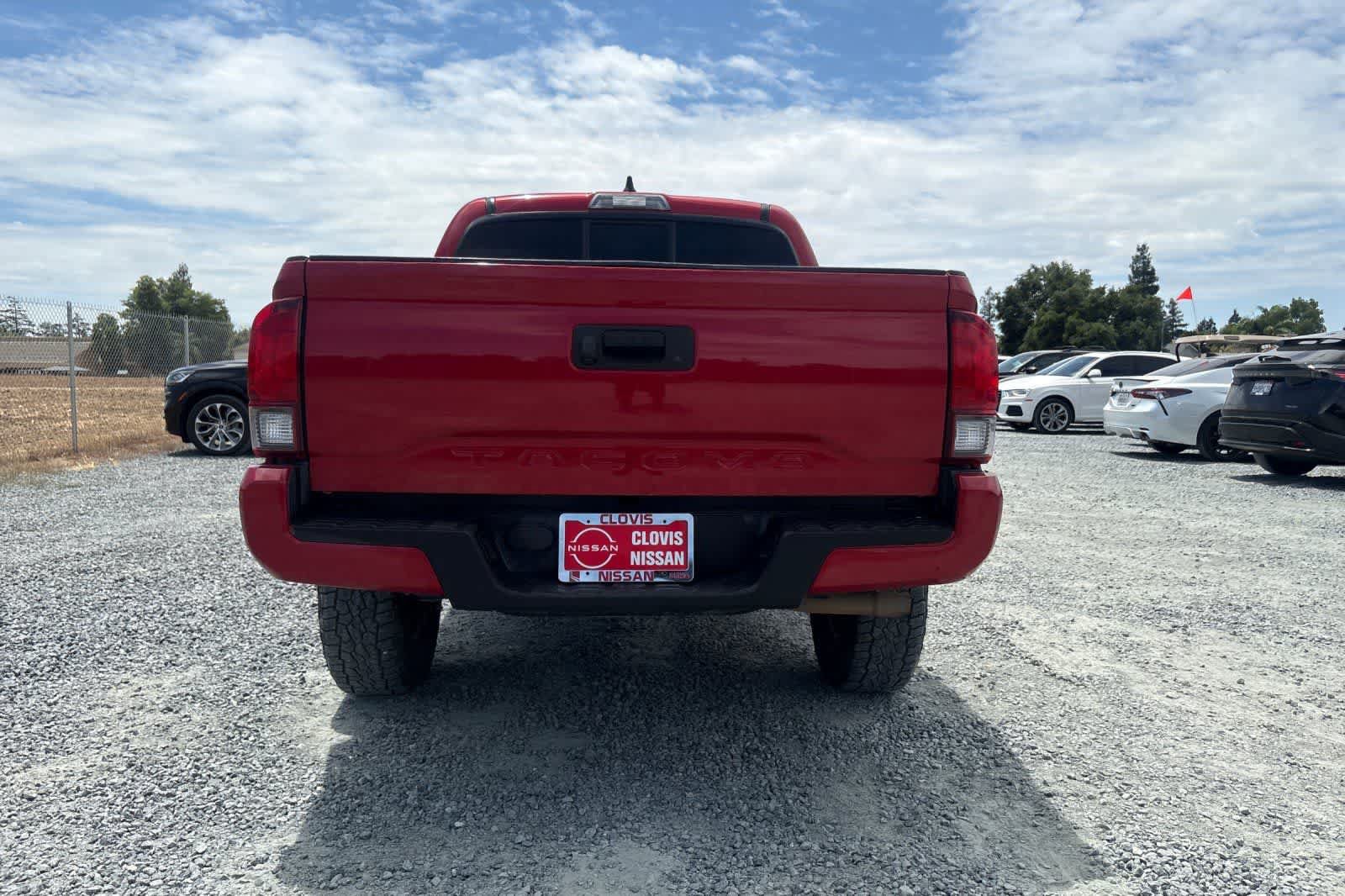 Used 2020 Toyota Tacoma SR w/ SR Convenience Package RWD image 8