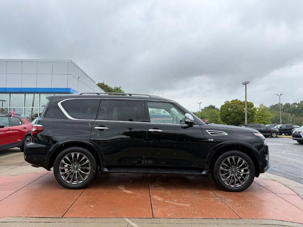 Used 2022 Nissan Armada Platinum w/ Captain's Chairs Package AWD/4WD image 7