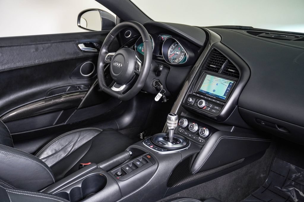 Used 2012 Audi R8 V8 AWD/4WD image 17
