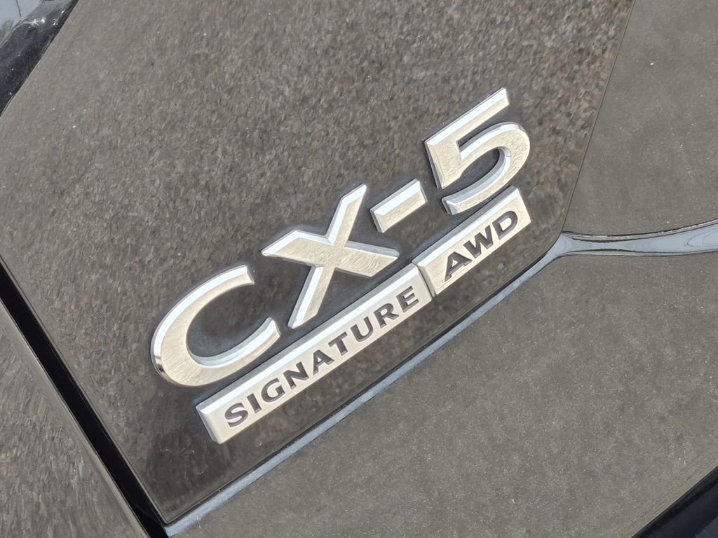 Used 2021 MAZDA CX-5 Signature image 10