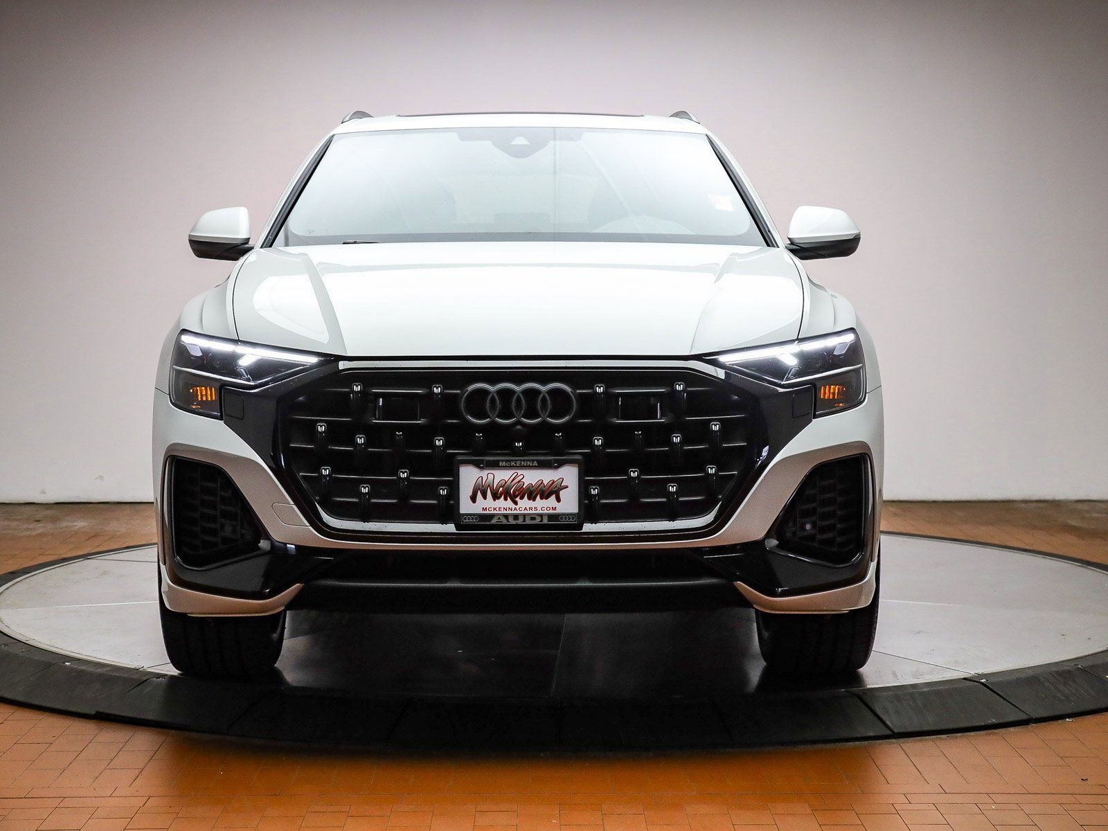Used 2024 Audi Q8 Premium w/ Black Optic Package image 2