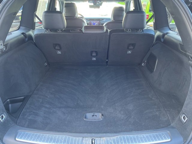 Certified 2022 Jeep Grand Cherokee Overland w/ Adv Protech Group III image 11