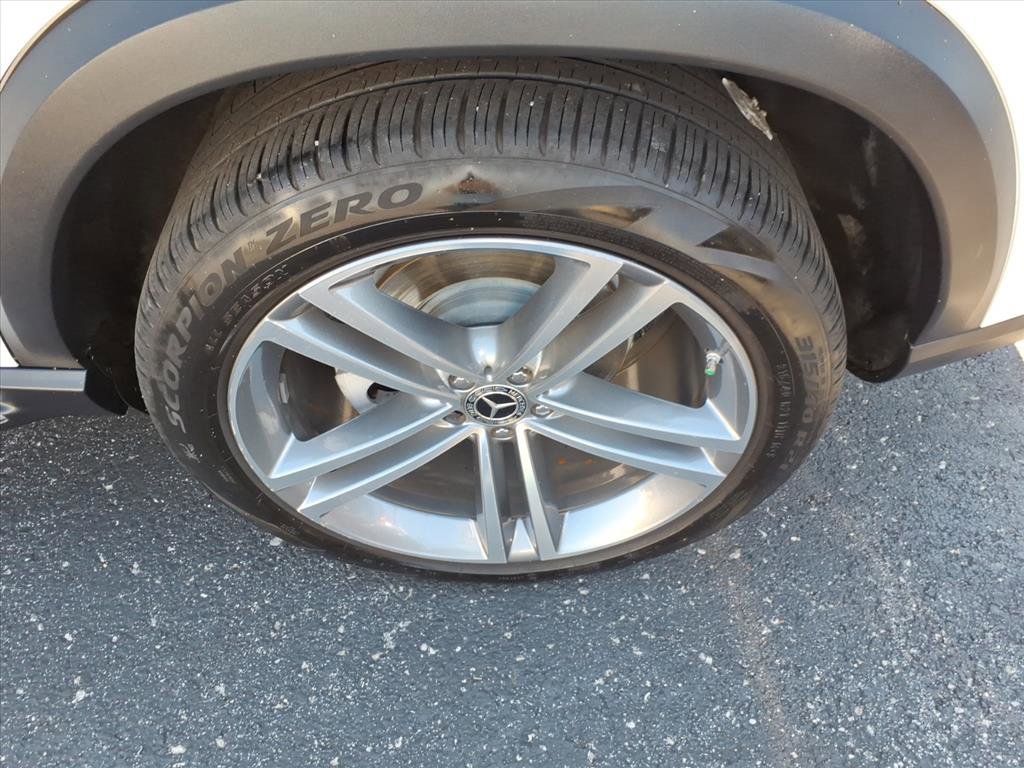 Used 2022 Mercedes-Benz GLE 350 GLE 350 4MATIC image 8