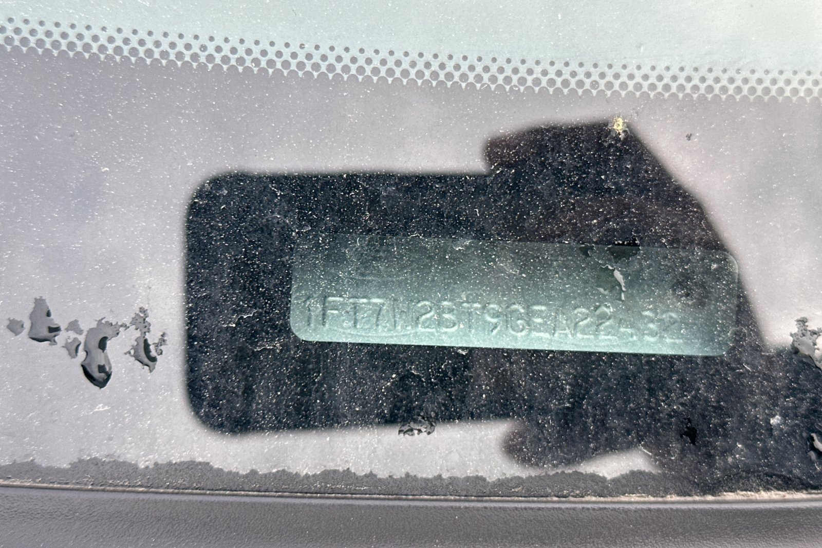 Used 2016 Ford F250 Lariat w/ Lariat Ultimate Package image 3