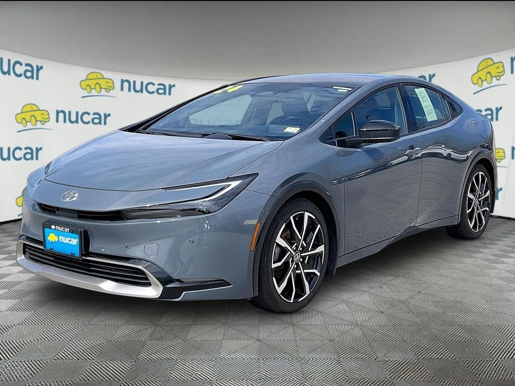 Used 2024 Toyota Prius Prime Premium w/ Advanced Technology Package FWD image 3