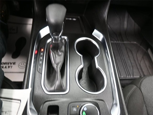 Used 2023 Chevrolet Traverse LT image 11