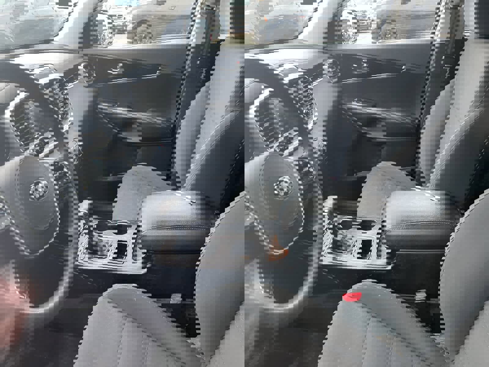 Used 2019 Kia Sorento L image 26