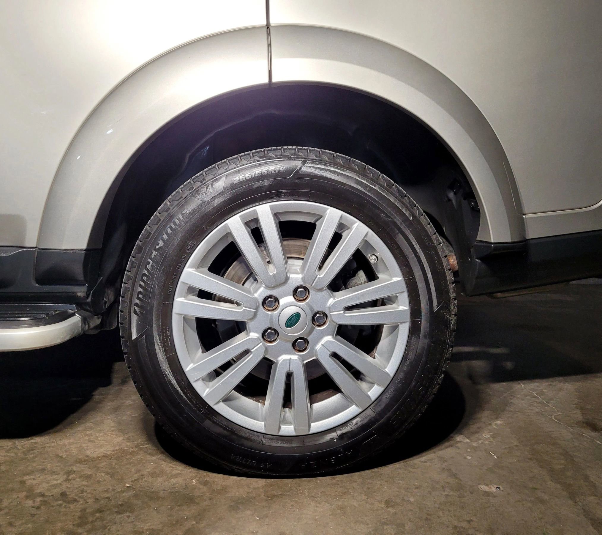Used 2015 Land Rover LR4 HSE LUX image 51