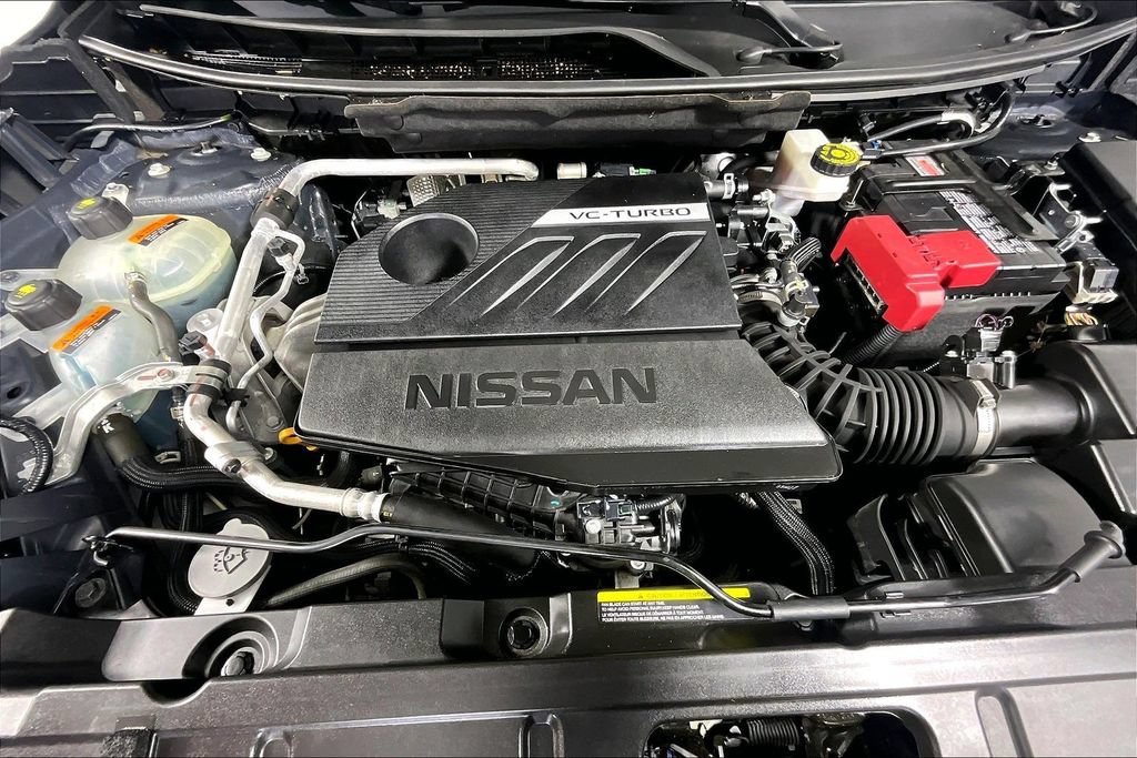Used 2023 Nissan Rogue SV AWD/4WD image 9