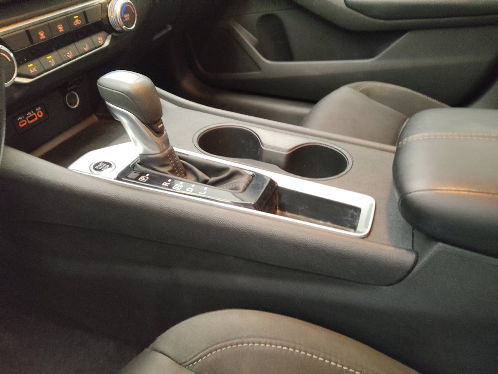 Used 2025 Nissan Altima 2.5 S FWD image 26
