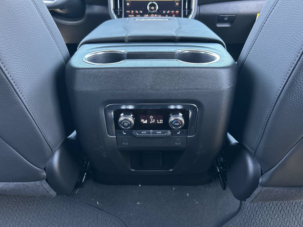 New 2026 GMC Yukon Denali AWD/4WD image 21