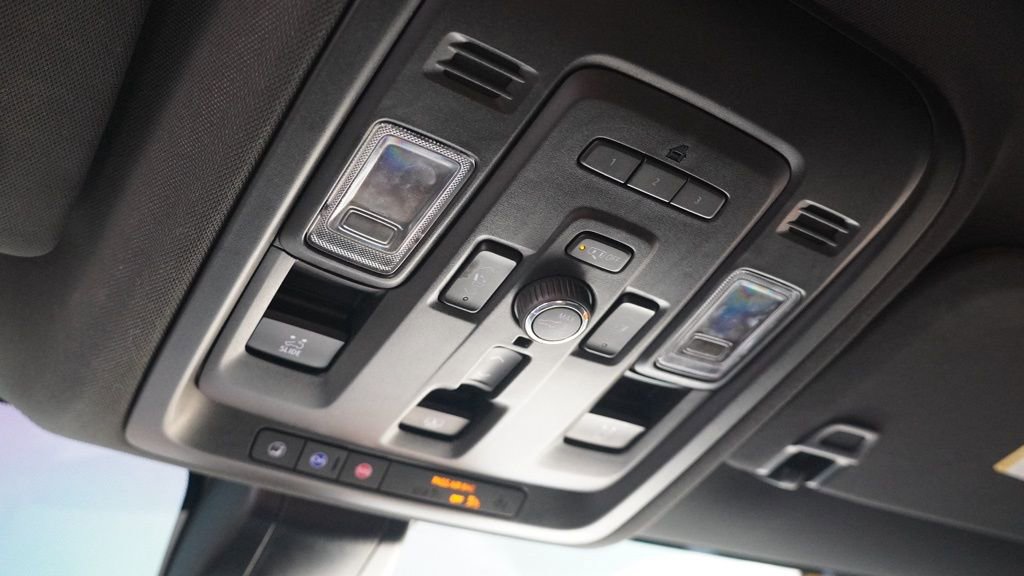 Used 2021 GMC Yukon AT4 w/ Rear Media and Nav Package image 31