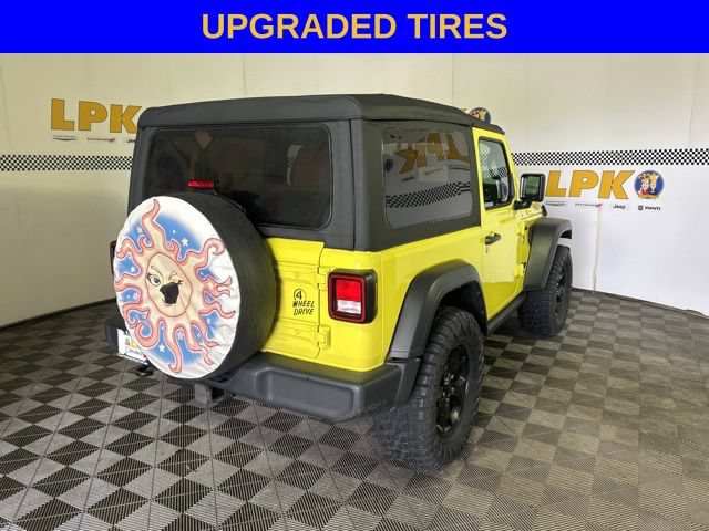 Used 2022 Jeep Wrangler Sport AWD/4WD image 3