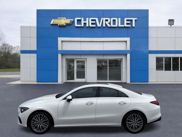 Used 2025 Mercedes-Benz CLA 250 4MATIC image 4