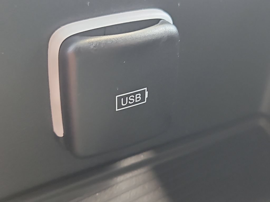 New 2026 RAM 5500 Tradesman AWD/4WD image 25
