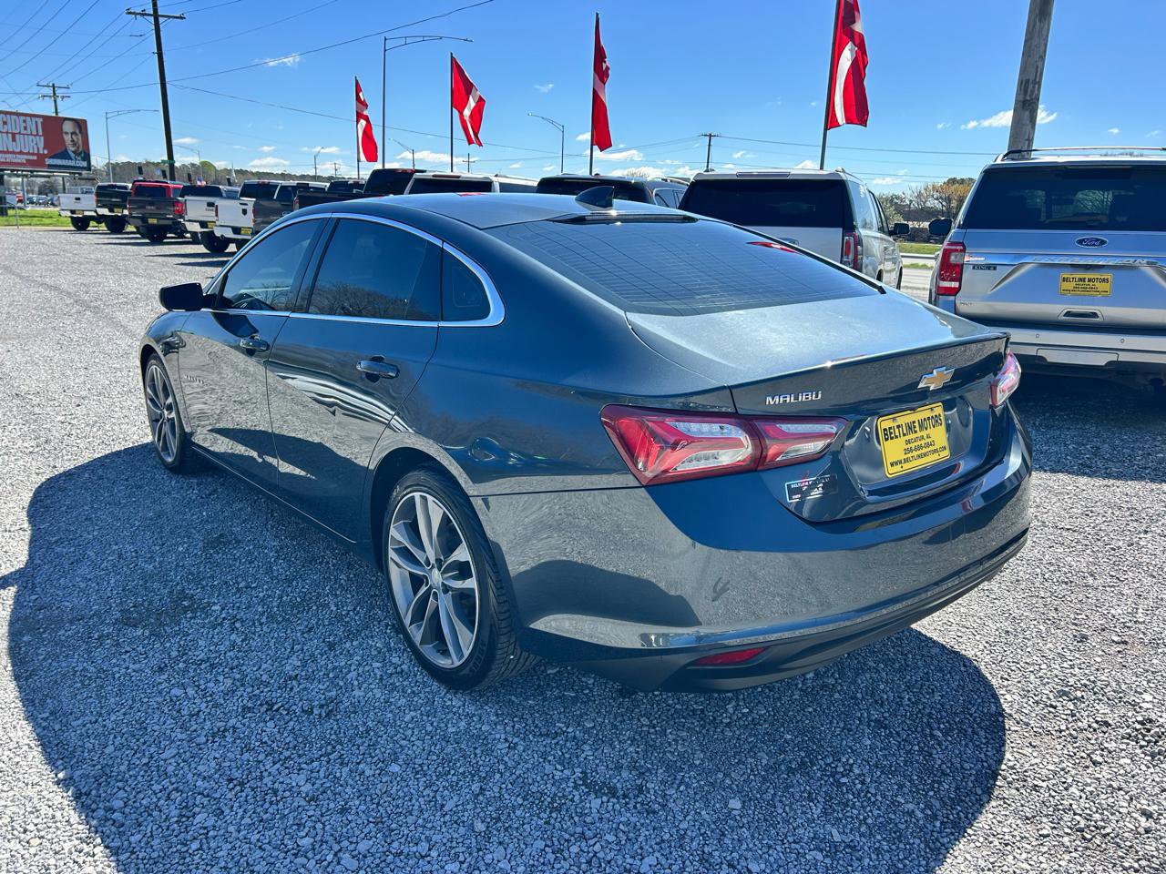 Used 2021 Chevrolet Malibu LT image 19