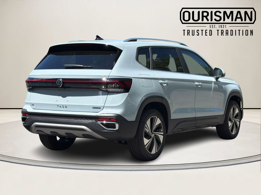 New 2026 Volkswagen Taos SE AWD/4WD image 3