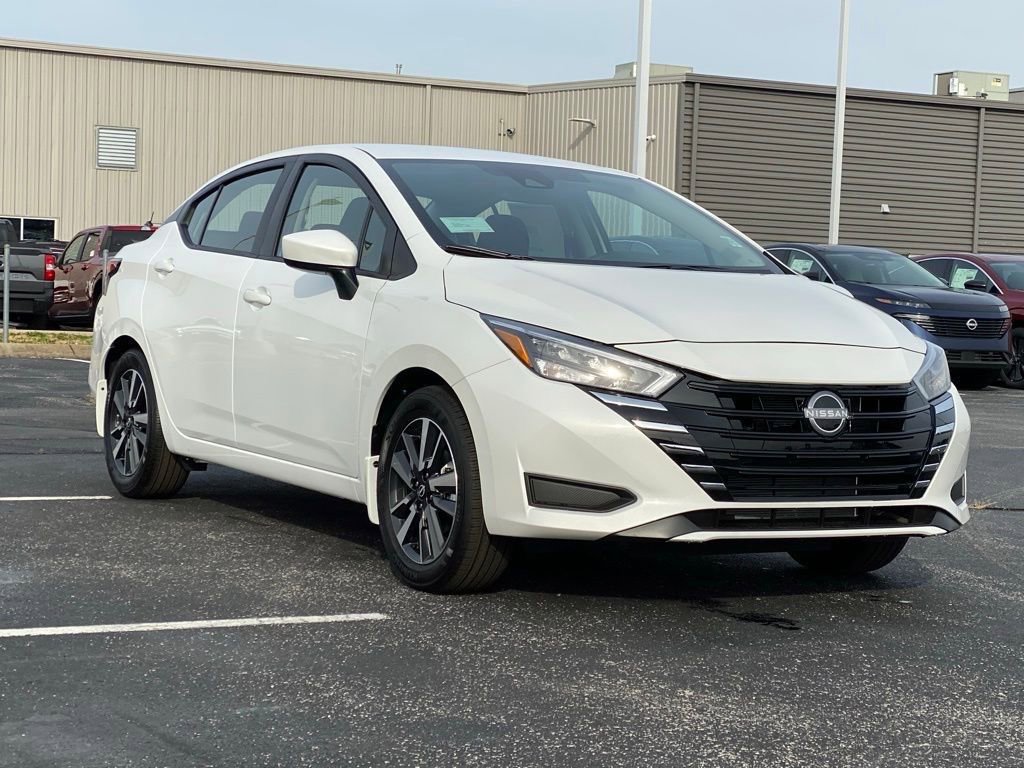 New 2025 Nissan Versa SV w/ Trunk Package image 2