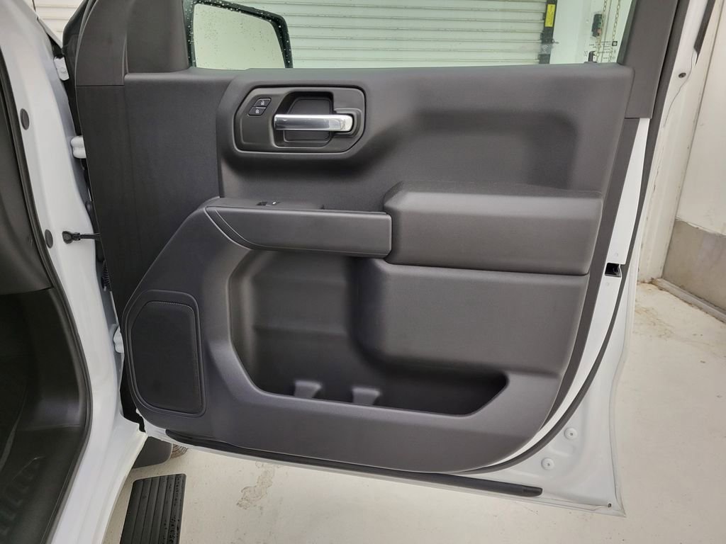 New 2025 Chevrolet Silverado 1500 Custom image 34
