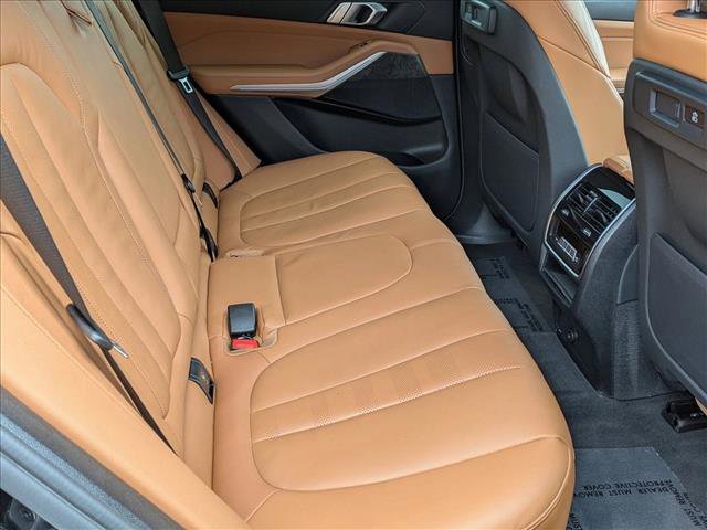 Used 2022 BMW X5 xDrive45e w/ Executive Package image 21