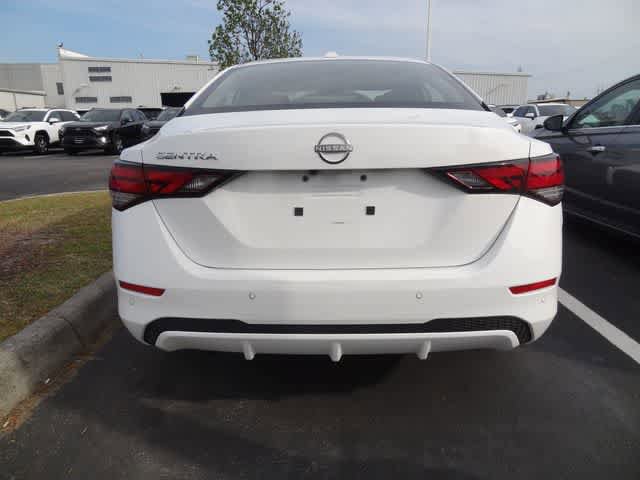 Used 2025 Nissan Sentra SV FWD image 5