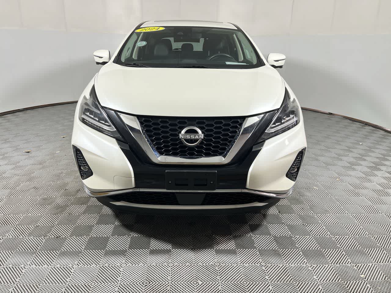 Used 2024 Nissan Murano SL AWD/4WD image 3