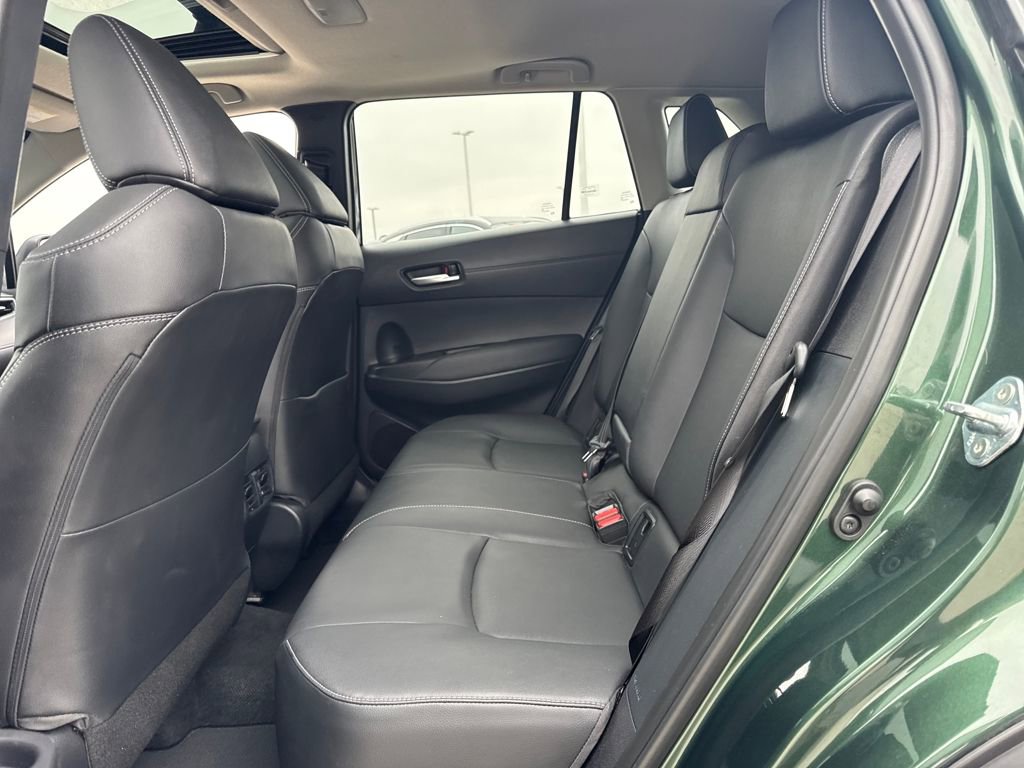 Used 2024 Toyota Corolla Cross XLE image 14