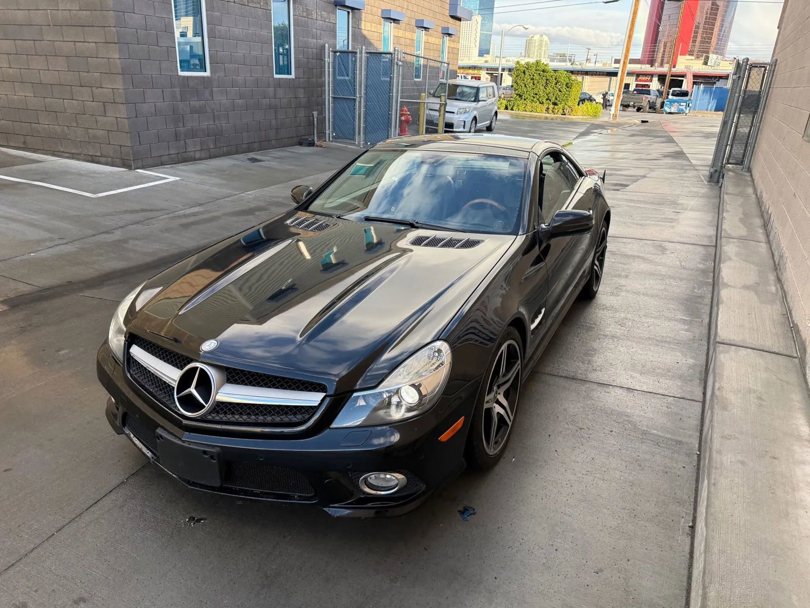 Used 2012 Mercedes-Benz SL 550 w/ SL Wheel Pkg image 9