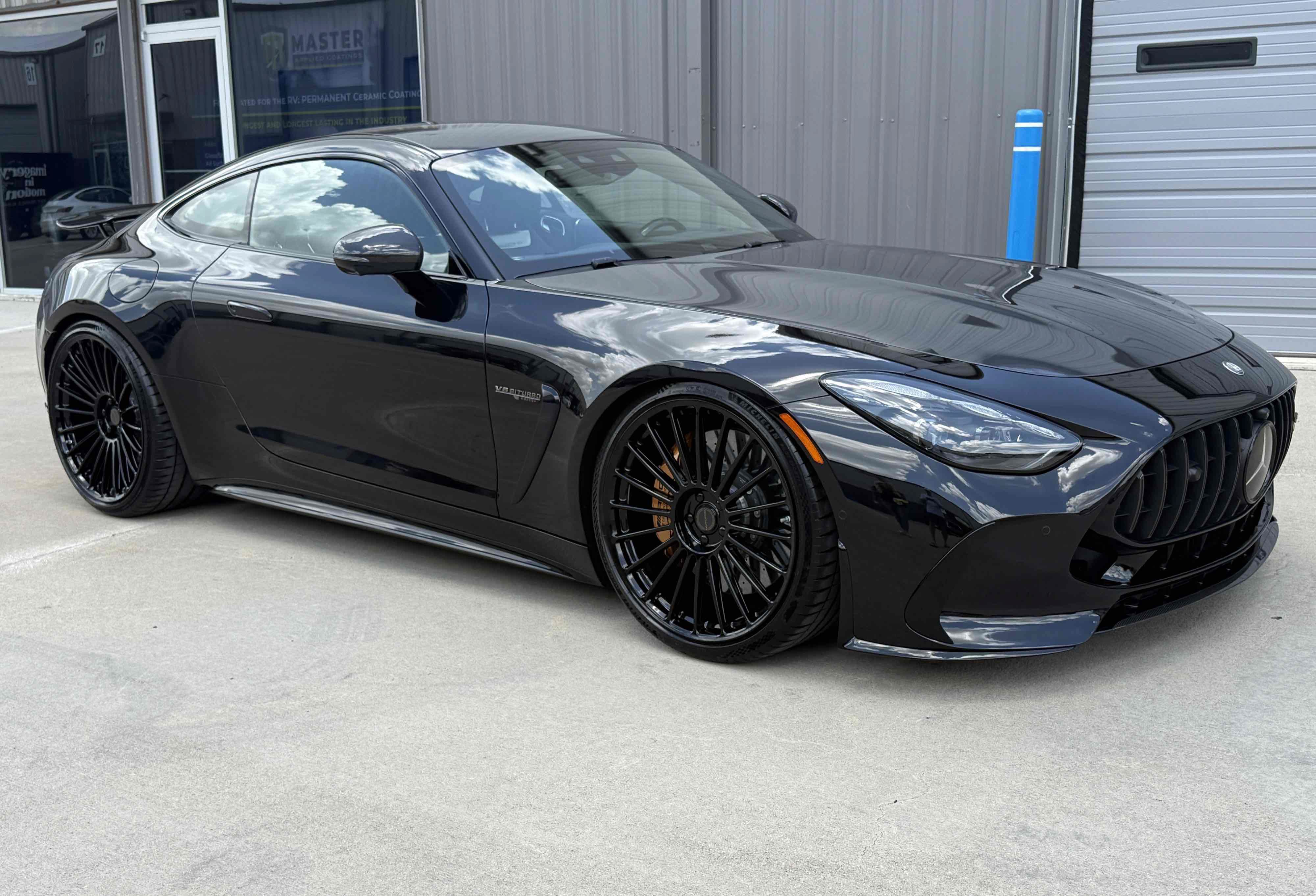 Used 2025 Mercedes-Benz AMG GT 63 image 5