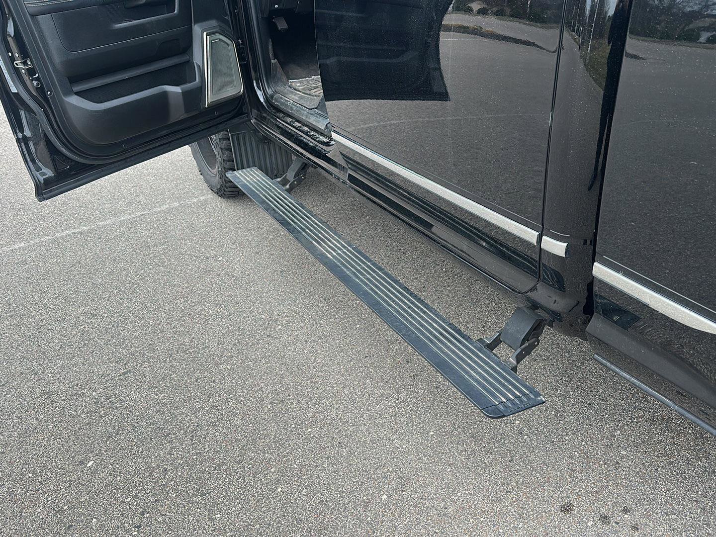 Used 2019 RAM 2500 Limited image 26