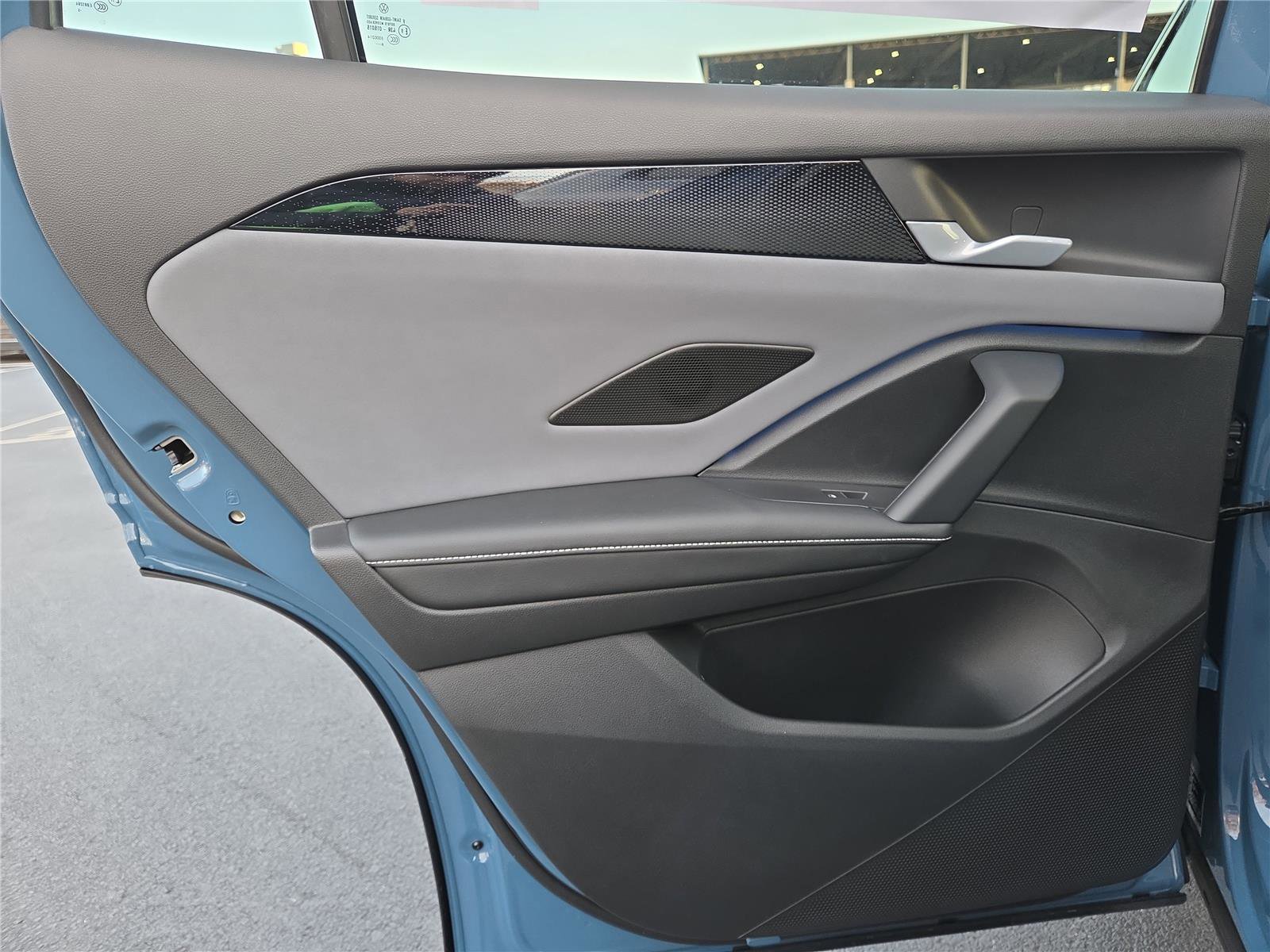 New 2026 Volkswagen Tiguan SE image 23